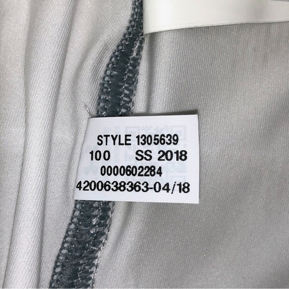 Under Armour White and Grey Racerback Tank Top Size Youth XS - Picture 4 of 9